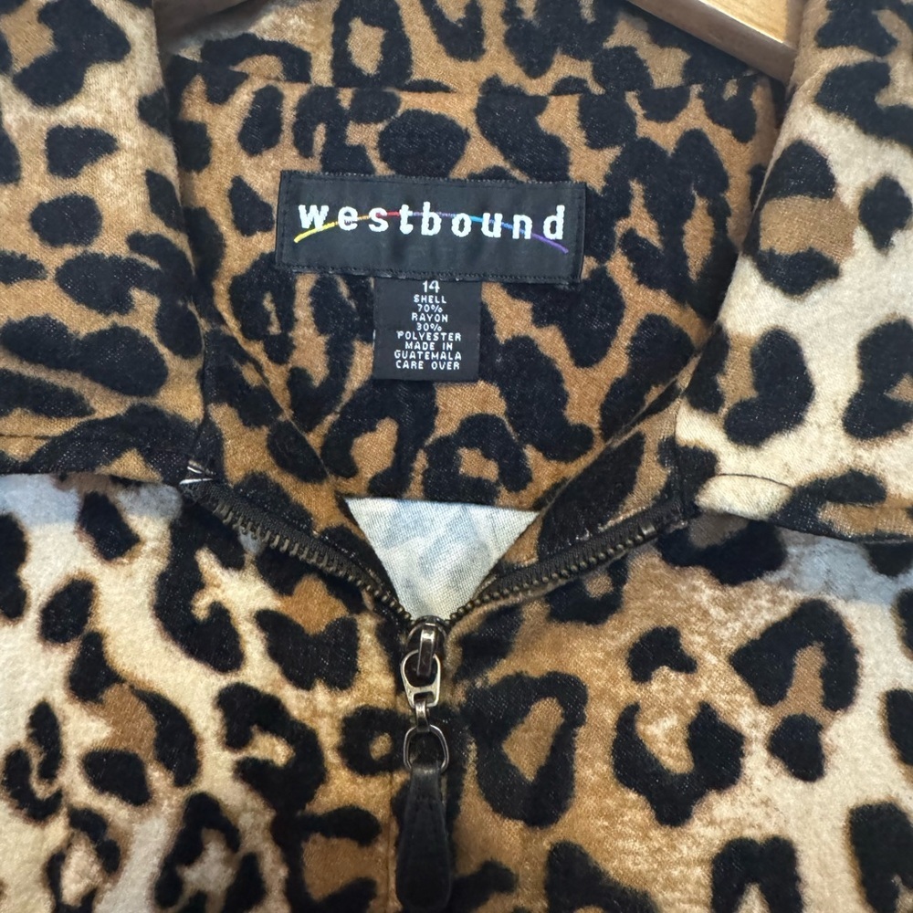 Westbound Animal Print Lightweight Zip-Up Jacket - Picture 2 of 4